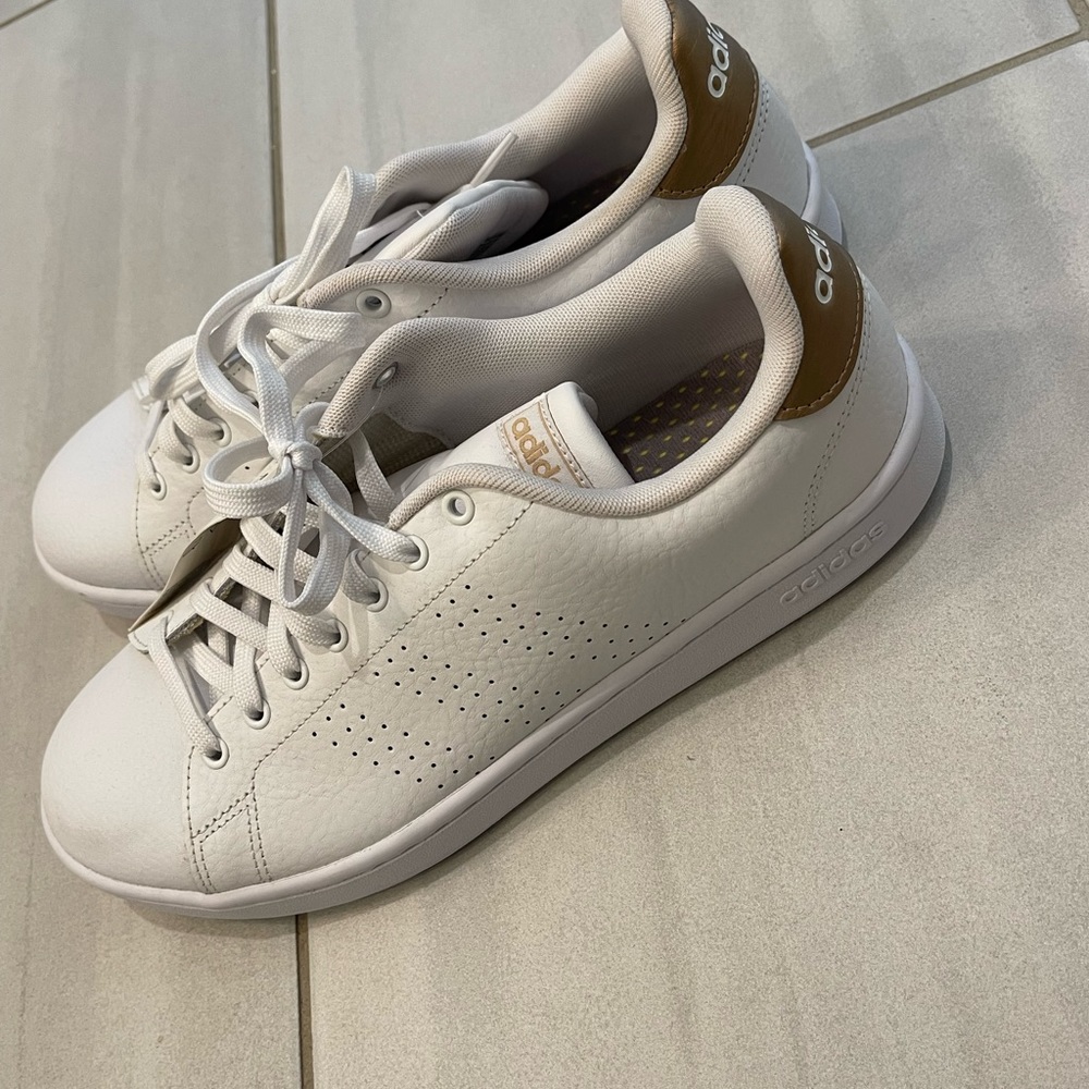 Womens adidas